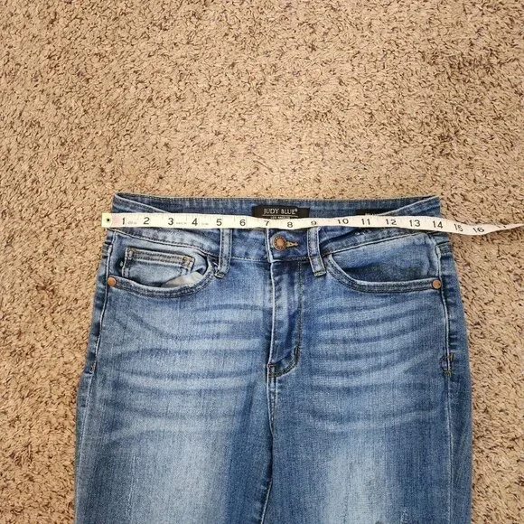 Judy Blue Distressed Relaxed Fit High Waist Stretchy Medium Wash Ankle Jeans 29 - Picture 9 of 12
